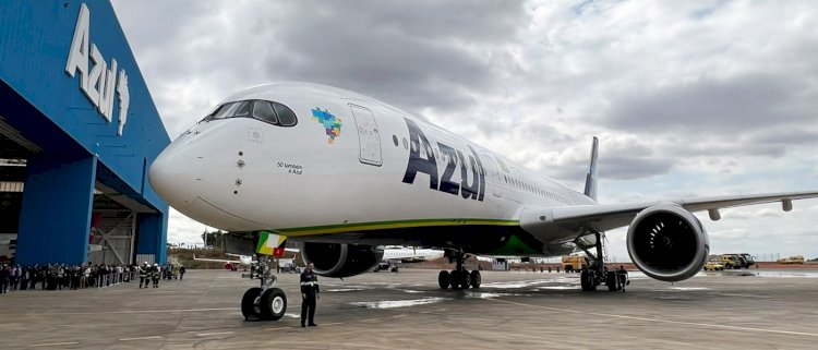 Azul é a companhia aérea mais pontual do mundo em 2022