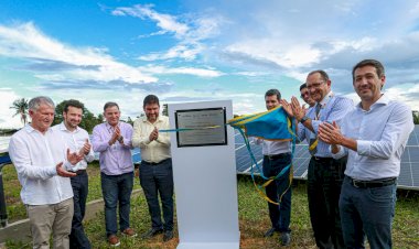 Prefeitura de Manaus inaugura maior usina de energia solar da região Norte do país