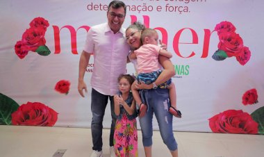 No Dia da Mulher, Wilson Lima encontra com beneficiárias do Auxílio Estadual e destaca que 90% do programa é destinado as chefes de família