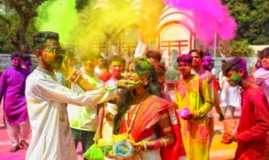 “Vitória do bem contra o mal”: conheça o Holi, festival das cores na Índia