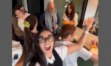 Demi Moore canta parabéns para Bruce Willis no aniversário do ator: “Amo você e nossa família”