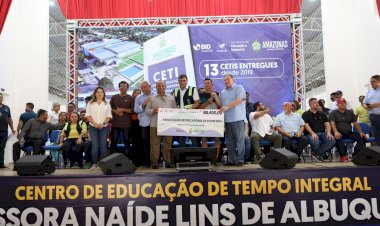 Em Fonte Boa, Wilson Lima entrega equipamentos a associações rurais beneficiadas com fomento do FPS