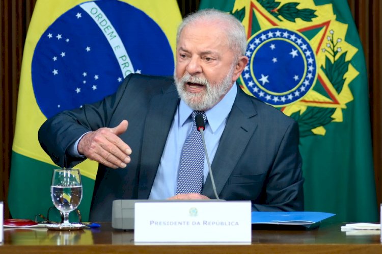 Lula deu bronca em ministros após aéreas questionarem Planalto sobre passagens a R$ 200