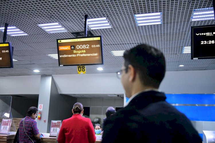 Novo voo que conecta Manaus a Bogotá, sem escalas, é inaugurado