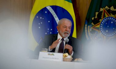 Se a meta de inflação está errada, muda-se a meta, diz Lula ao criticar juros altos