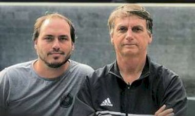 Carlos Bolsonaro diz que não vai mais cuidar das redes do pai: “Não acredito mais no que me trouxe até aqui”