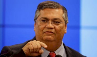 Mais de 750 perfis foram derrubados nas redes sociais em combate à violência nas escolas, anuncia Dino