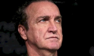 Cuca anuncia saída do Corinthians após protestos, virada épica e pressão