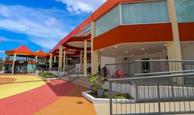 Prefeito inaugura Casa de Praia Zezinho Corrêa e enfatiza investimentos no turismo