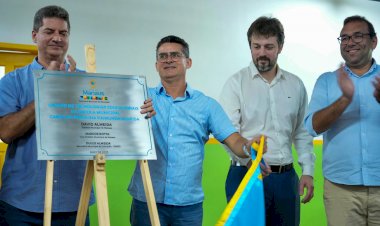 Escola municipal é reinaugurada pela prefeitura após 39 anos sem reforma