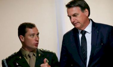 Celulares de Bolsonaro e Mauro Cid começam a ser periciados pela Polícia Federal