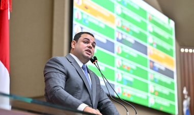 Presidente da Aleam, deputado Roberto Cidade faz a prestação de contas de suas visitas às calhas do Baixo Amazonas e do Madeira