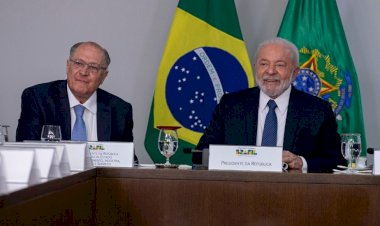 Governo anuncia corte de impostos para deixar carros mais baratos