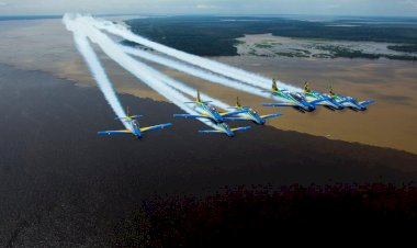 Manaus receberá o espetáculo da Esquadrilha da Fumaça na praia da Ponta Negra, em Julho