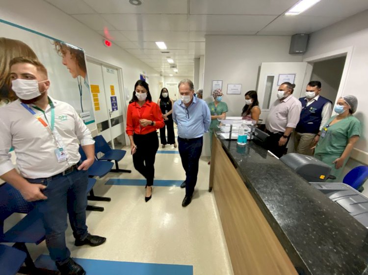 Hospital Delphina recebe visita de representantes do Ministério da Saúde