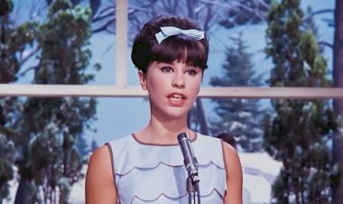 Astrud Gilberto, ícone da Bossa Nova, morre aos 83 anos
