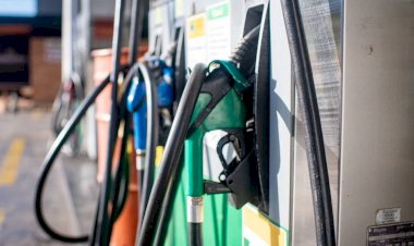 Petrobras baixa preço da gasolina para distribuidoras em 5,3%