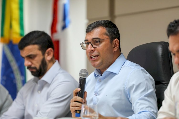 Wilson Lima anuncia reajuste para servidores da Educação e coloca piso salarial de professores entre os maiores do país