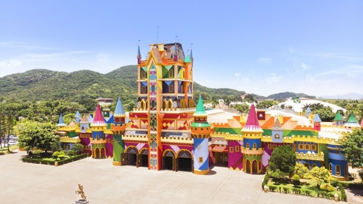 Beto Carrero World é eleito o 2º melhor parque do mundo e o preferido no Brasil