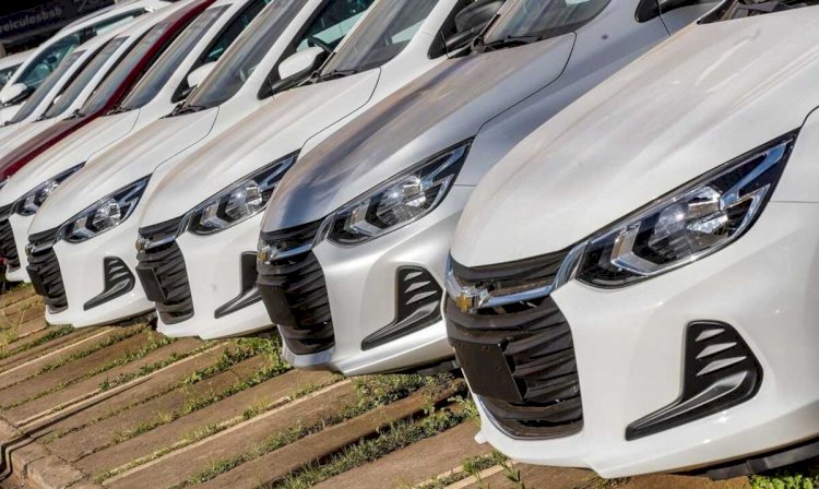 Governo vai liberar mais R$ 300 milhões para programa de carros populares