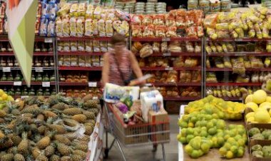 Reforma tributária pode dar fim à cobrança de impostos sobre consumo para cesta alimentos da cesta básica