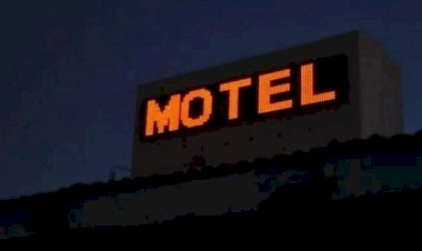 Socos, tapas e stealthing: o que aconteceu entre prostituta e assessor de deputado em motel