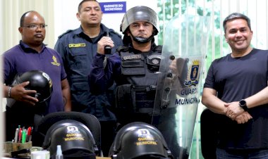 Guarda Municipal da Prefeitura de Manaus recebe itens operacionais doados pela PF