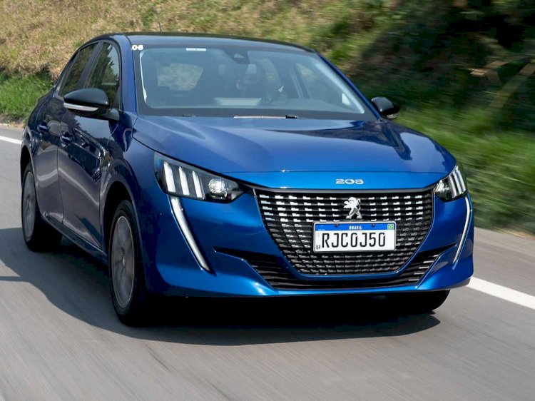 Peugeot 208 ganha motor 1.0 turbo e câmbio CVT do Fiat Pulse em agosto