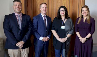 Secretaria de Educação participa de reunião com embaixador da Nova Zelândia no Brasil