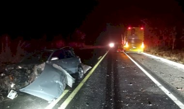 Acidente entre ônibus da equipe do cantor Murilo Huff e outros dois veículos deixa um motorista ferido na BR-153