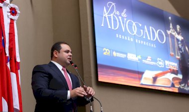 Presidente da Aleam, Roberto Cidade conduz Sessão Especial em homenagem pelo Dia do Advogado