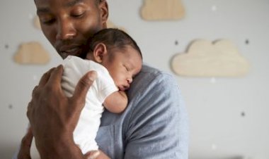 Dia dos Pais: Licença paternidade estendida é estratégica, mas baixa adesão preocupa, dizem especialistas