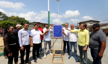 Wilson Lima inaugura iluminação de LED e vistoria reta final de pavimentação viária em Tapauá