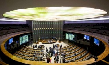 Câmara tem concurso com salários entre R$ 26 mil e R$ 34 mil