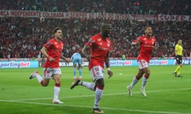 Libertadores: Inter bate Bolívar com 2 de Valencia e vai à semi após 8 anos