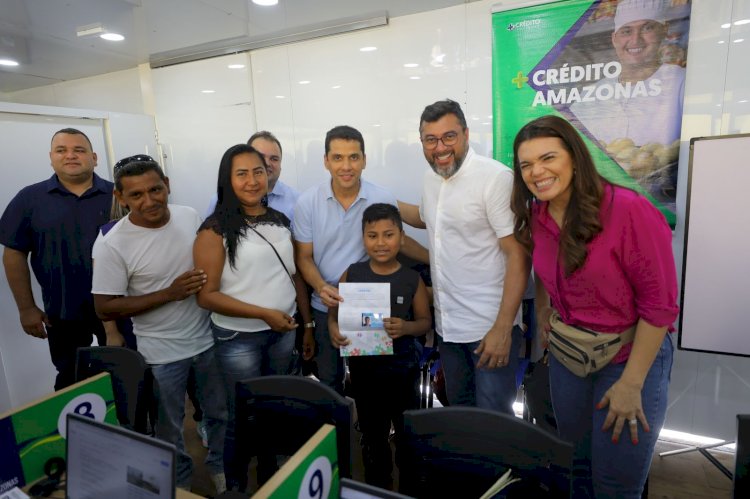 Wilson Lima inaugura unidade móvel do PAC em Maués, a segunda do Baixo Amazonas