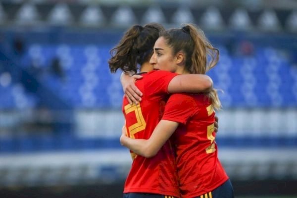 Morre pai da jogadora que garantiu título da Espanha na Copa Feminina de 2023