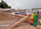 Prefeitura constrói ponte de 150 metros na marina do Davi para conter impactos da seca dos rios