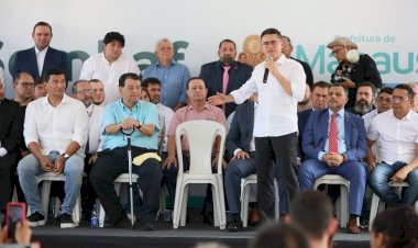 Prefeito anuncia construção de cerca de 17 mil moradias durante inauguração da sede da Semhaf