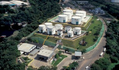 Refinarias privatizadas no governo Bolsonaro devem ser readquiridas pela Petrobras. Reman, no Amazonas, é uma delas