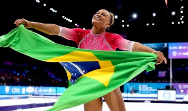 Ouro para o Brasil: Rebeca Andrade é bicampeã no salto no Mundial de Ginástica