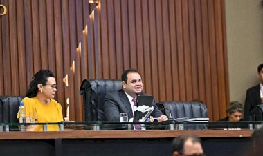 Proposta de Roberto Cidade que regulamenta a Política Estadual de ‘Food Trucks’ vira lei