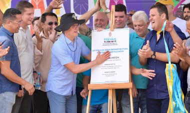 Prefeito entrega nova infraestrutura da comunidade Vila Nova com asfaltamento e iluminação em LED