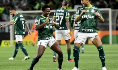 Atlético-MG vence o Flamengo, supera rival na tabela e segue na briga pelo título. Palmeiras vence o América (MG) e abre vantagem na liderança