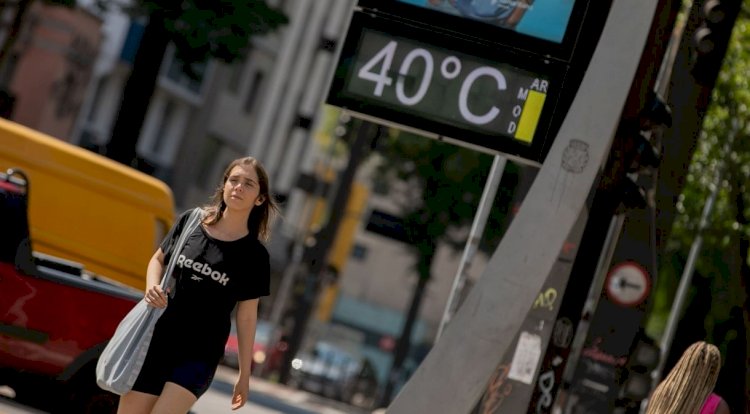 Verão começa em meio a recordes de temperatura no ano e com espera de mais calor em 2024
