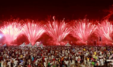 “O Maior Réveillon de Todos” celebra chegada de 2024 com grandes atrações e espetáculo de drones na Ponta Negra