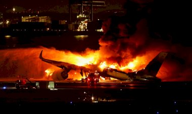 Choque de aviões no Japão: diálogo com torre de controle mostra que aeronave com 379 a bordo recebeu permissão para pousar