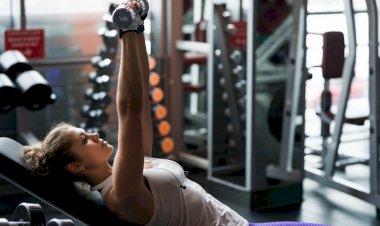 Perda de massa muscular: por que o melhor investimento para o futuro é começar a fazer uma reserva de músculos já