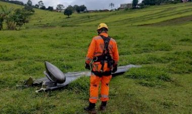 Corpo de Bombeiros confirma 7 mortos em queda de avião em Minas Gerais
