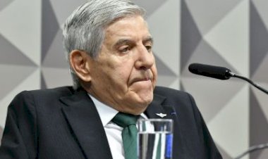 General Heleno é intimado pela PF a prestar depoimento sobre “Abin paralela”